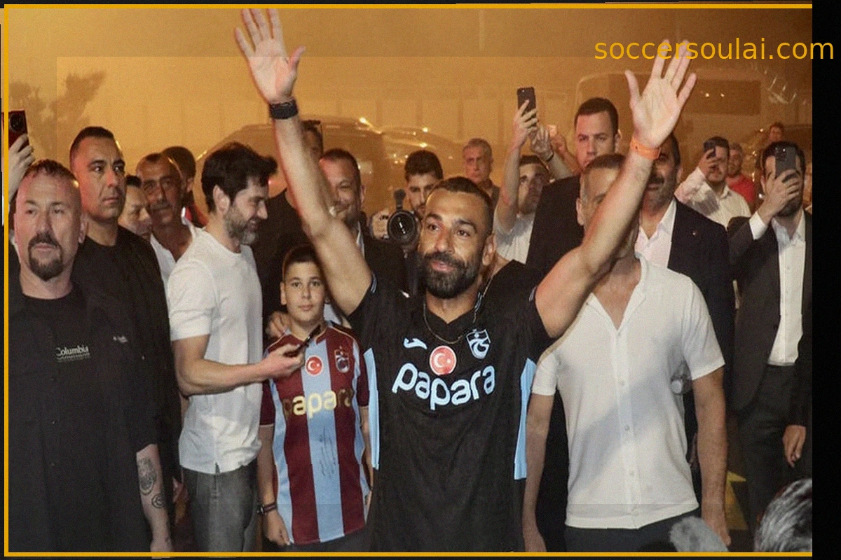 Mohamed Salah's Wild Arrival at Trabzonspor